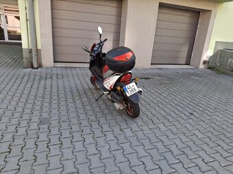 Skútr 125 - 2