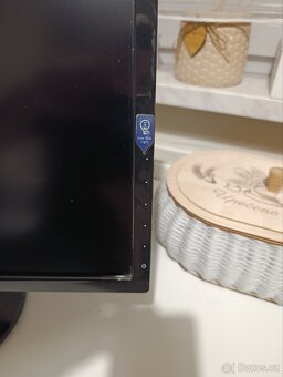 Prodám LCD monitor Benq 22" - 2