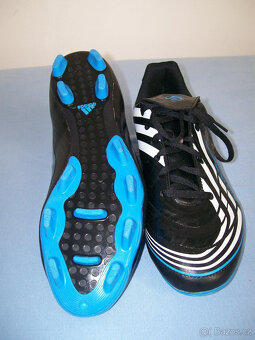 Kopačky ADIDAS F 5 - č. 43 1/3 - 2