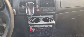 VW Golf 4 1.4 55 kw - 2