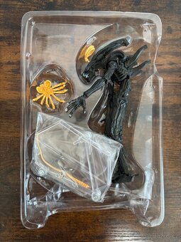Sběratelská figurka Figma - vetřelec - 2
