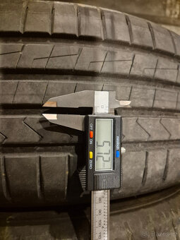 Letní Hankook Ventus Prime4 215/65 R17 - 2
