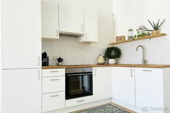Pronájem - elegantní byt 2+kk (55 m²) u Grébovky Vršovice - 2