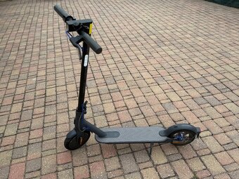 Xiaomi Mi Electric Scooter 3 - 2