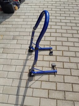 Prodám zvedák na silniční motocykl - 2