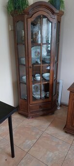 Prodám holandský nábytek - 2