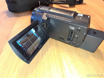 Sony FDR-AX43 - 2