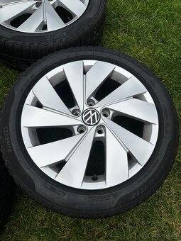 VW 6.5Jx17 ET46 + zimní pneu Pirelli Sottozero 205/50 R17 - 2