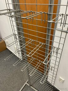 Výstavní stojan na zboží - 2