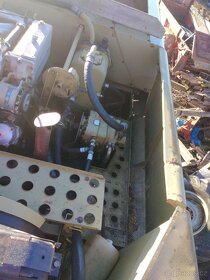 DÍLY KOMBAJN E 516 - 2