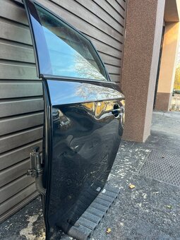 Audi A3 8V levé zadní dveře, barva LY9B - 2