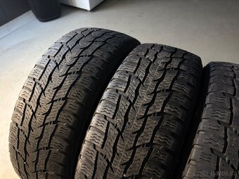 Zimní pneu Nokian 215/60R17C - 2