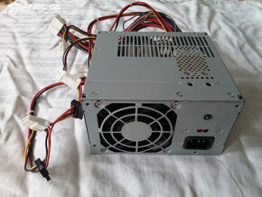 Zdroje 300 a 350W - 2