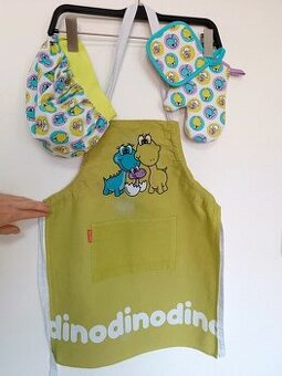 Dvě zástěry s dinosaury, včetně čepice a chňapky - 2