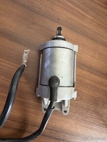 Startér Honda Hornet 600 - 2