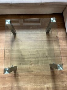 Stůl / stolek / konferenční stolek - 2