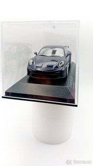 Model PORSCHE 911 GT3 2020 1:43 - 2