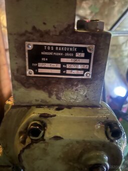 Hydraulické čerpadlo / agregát - 2