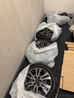 Ford ALU Disky R17 + kola - 2