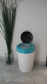 Koš na pleny Tommee Tippee - bílo-modrý - 2