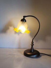 mosazná lampa, lampička, krásné řásněné stínidlo - 2