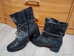 DÁMSKÉ KOTNÍČKOVÉ ZIMNÍ BOTKY - vel.42 /zn.MUSTANG - 2
