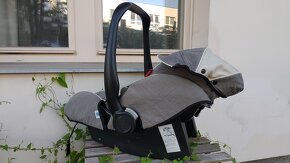 Dětská autosedačka / vajíčko STM od Hoco Austria, pěkný stav - 2