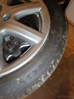 5x114,3 225/45/17 Honda Civic 8g kola s letní pneu - 2