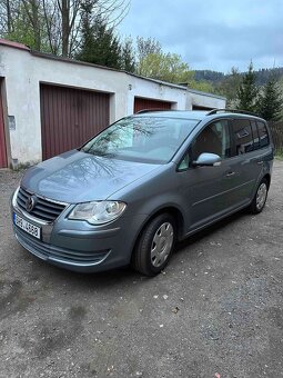 Volkswagen Touran - 2