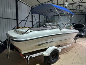 Motorový clun Bayliner 175 - 2