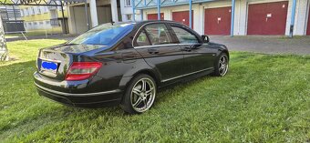 Mercedes-benz 220CDi 125kw AvantGarde - 2