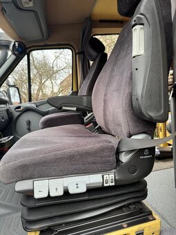 Pneumatické sedačky GRAMER CHICAGO ,Mercedes Sprinter - 2
