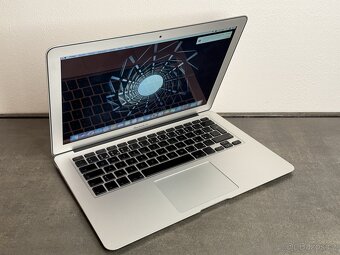 Macbook Air 13'' 2010 / 4GB / C2D / 256GB SSD / DPH - 2