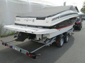 Prodám kajutovou sportovní loď BAYLINER 742 CUDDY - 2