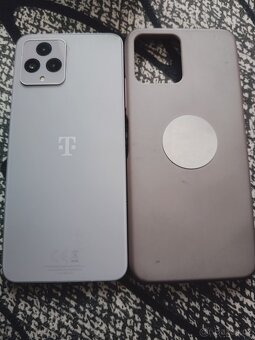 T Phone (2023) - 2