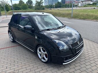 Suzuki Swift 1.5i 75kW Sport Black Edition - 2