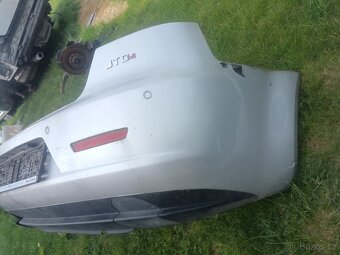 Zadní nárazník alfa Romeo 159 - 2