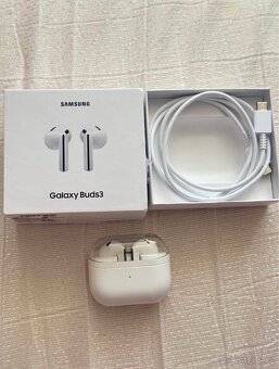 Samsung Galaxy Buds3 - 2