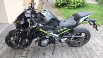 Kawasaki Z900 - 2