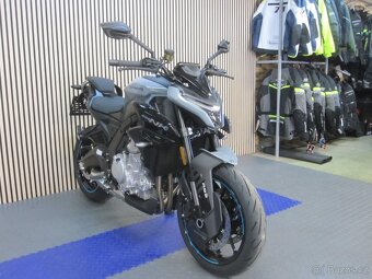 CFMOTO 675NK - 2