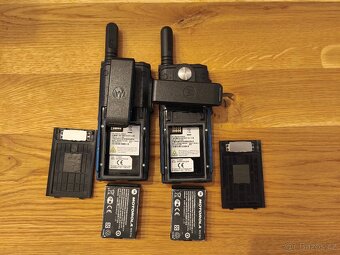 Vysílačky Motorola SL1600 UHF - 2