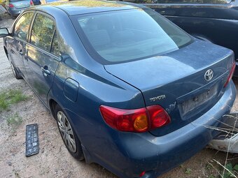Dily Toyota Corolla - 2