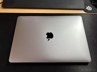MacBook Pro 13” (2020) - 2