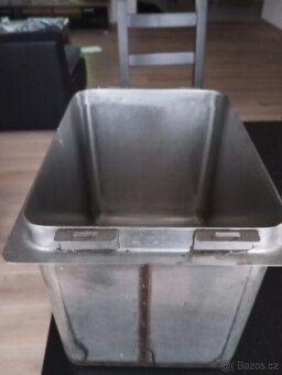 nerezová nádoba - 2