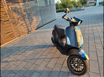 Vespa Sprint 125 ABS Notte. 2169km. TOP, unikát. 11Ps - 2