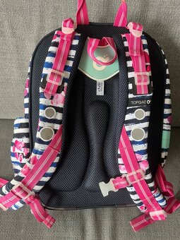 Dívčí školní batoh Topgal buldoček - 2