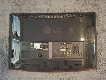monitor LG M2362D starý LCD, nefunkční na díly - 2