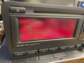 Autorádio Audi Navigation A3 8P - 2