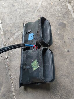 BMW X5 E53 výduch topení střední - 2