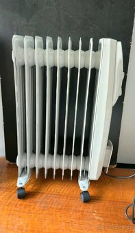 Olejový radiátor Rowenta BU2620 - 2